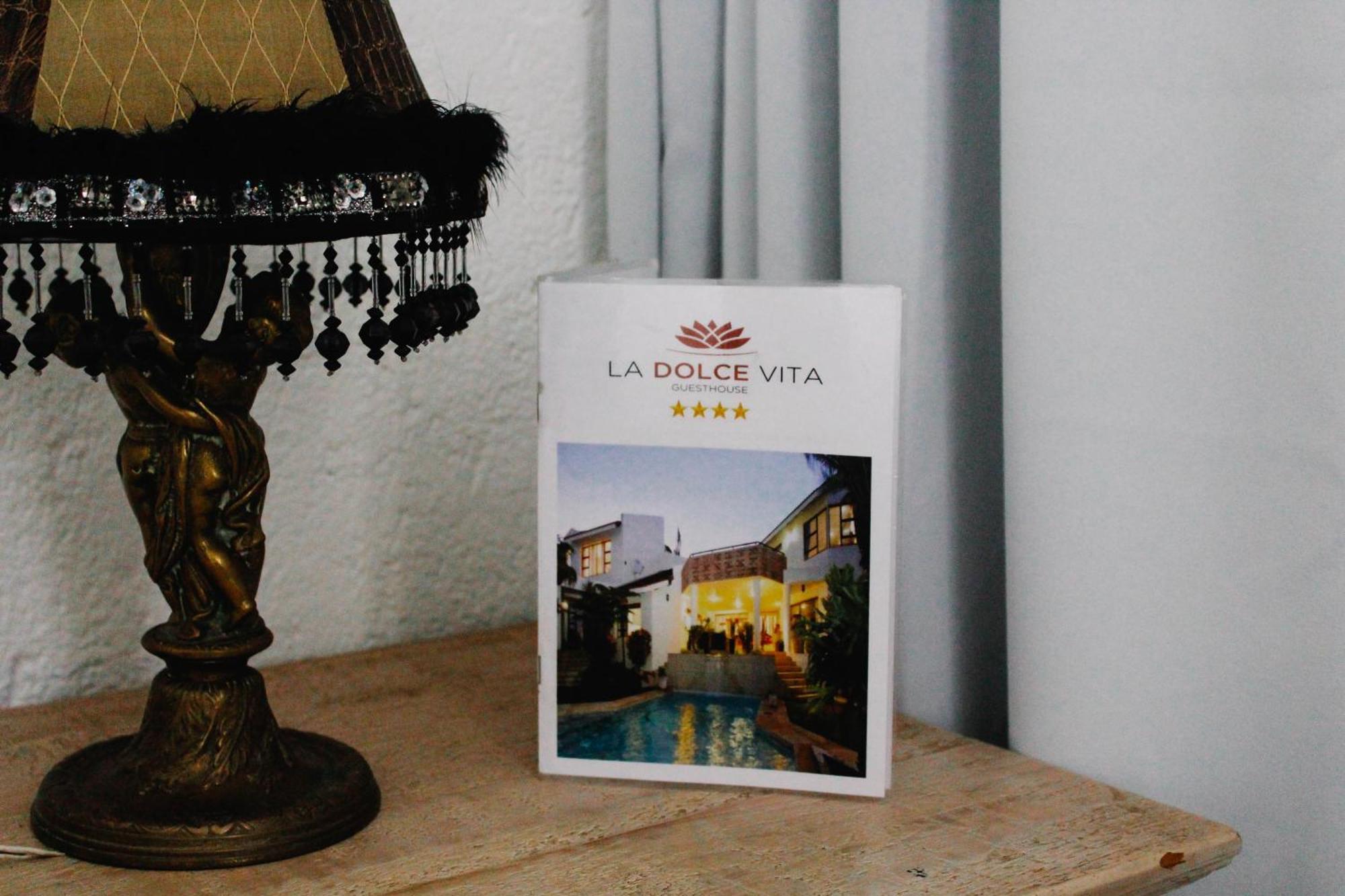 La Dolce Vita Umhlanga Guesthouse เดอร์บัน ภายนอก รูปภาพ